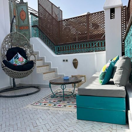Riad Amazing Amazigh Avec Jacuzzi Petit Dejeuner Compris Avec Aussi Chambres Familiales Pres De La Place Jemaa El Fna Μαρακές Εξωτερικό φωτογραφία