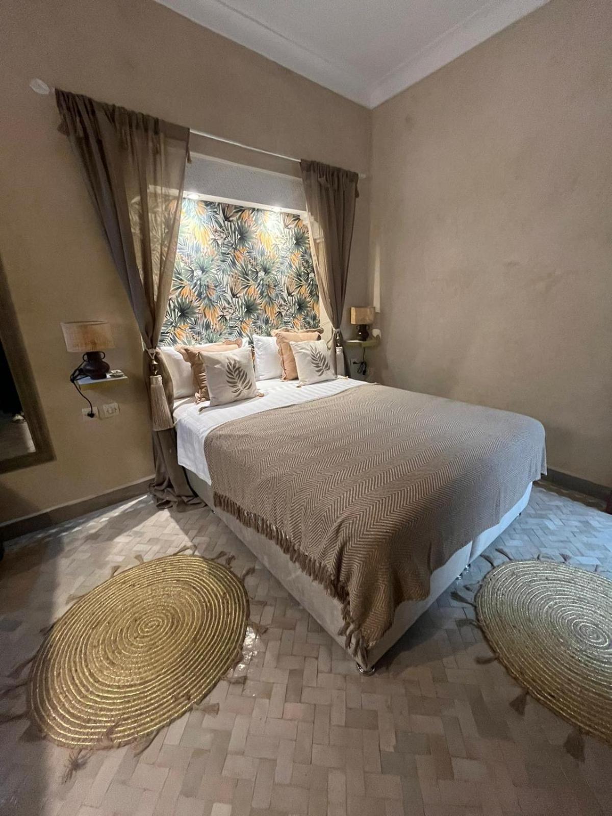 Riad Amazing Amazigh Avec Jacuzzi Petit Dejeuner Compris Avec Aussi Chambres Familiales Pres De La Place Jemaa El Fna Μαρακές Εξωτερικό φωτογραφία